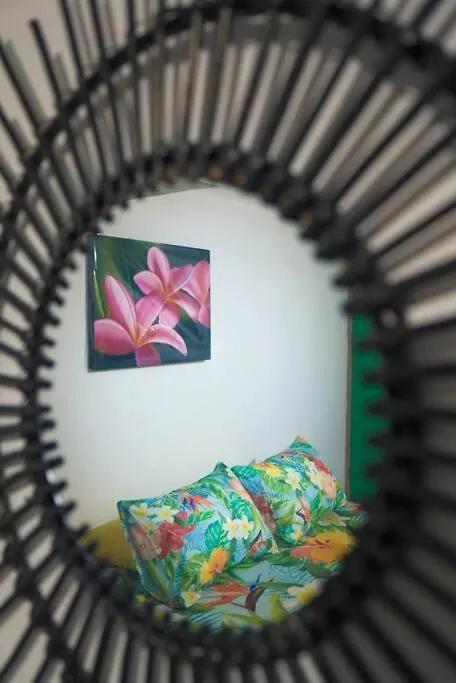 Lemon House - Logement Entier Fitii